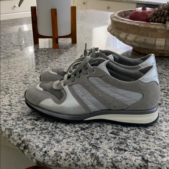 Shoes - Picture 1 of 3